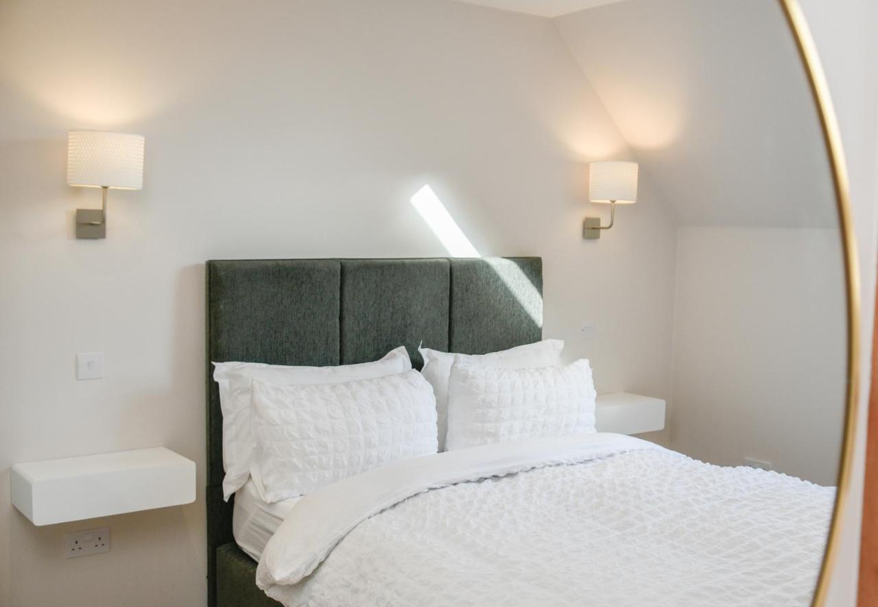 Rowan Tree Apartment - A Modern, Quiet Hideaway With Sweeping Views Across אובאן מראה חיצוני תמונה